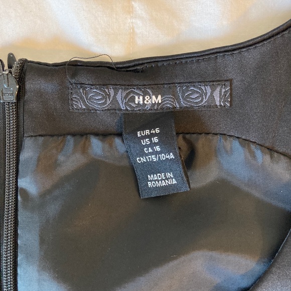 H&M EUC Satin Pencil Dress - Picture 6 of 7